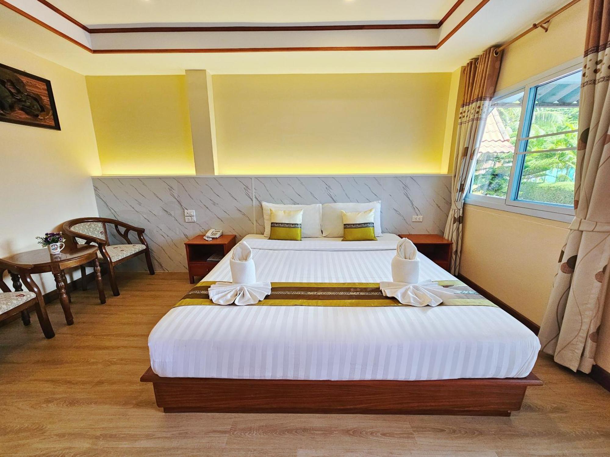 Phaithong Sotel Resort Chalong Eksteriør billede